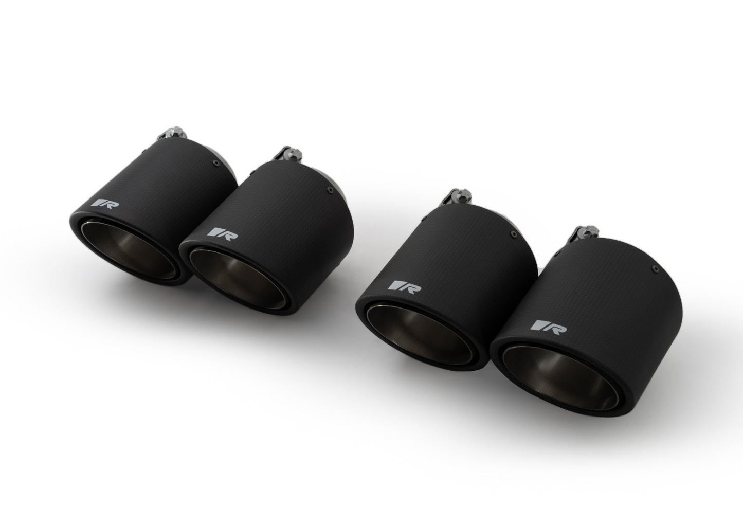 Tail pipe set L/R consisting of 4 Carbon tail pipes Ø 102 mm angled (L=145 mm) Titanium internals with adjustable spherical clamp connection