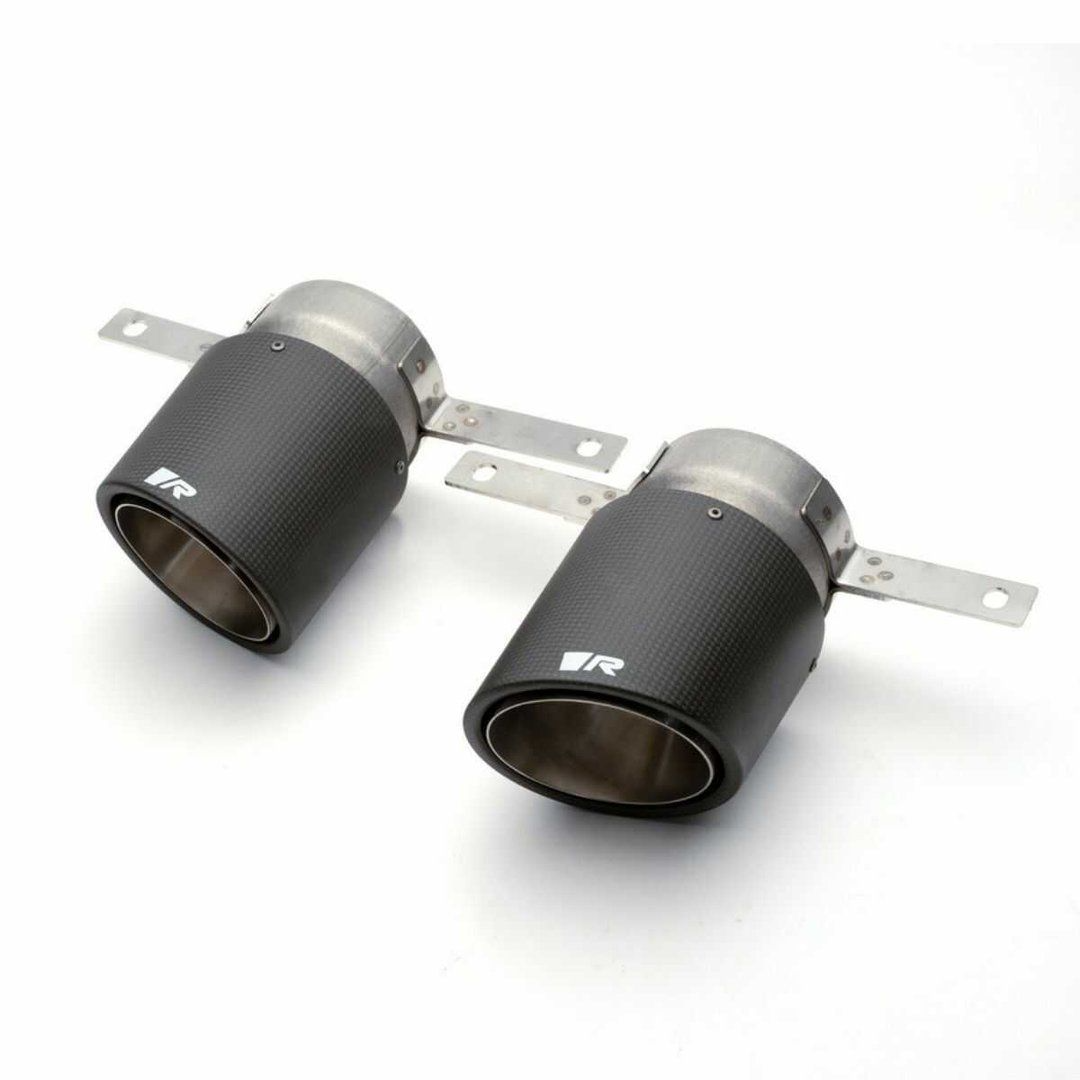 Carbon tail pipes with titanium internals to be used with original rear skirt