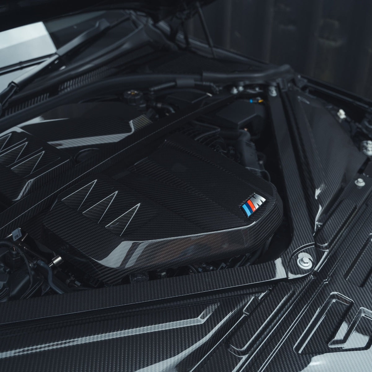 BMW M2 M3 & M4 G87/G80/G81/G82/G83 CARBON FIBRE ENGINE COVER - CT DESIGN