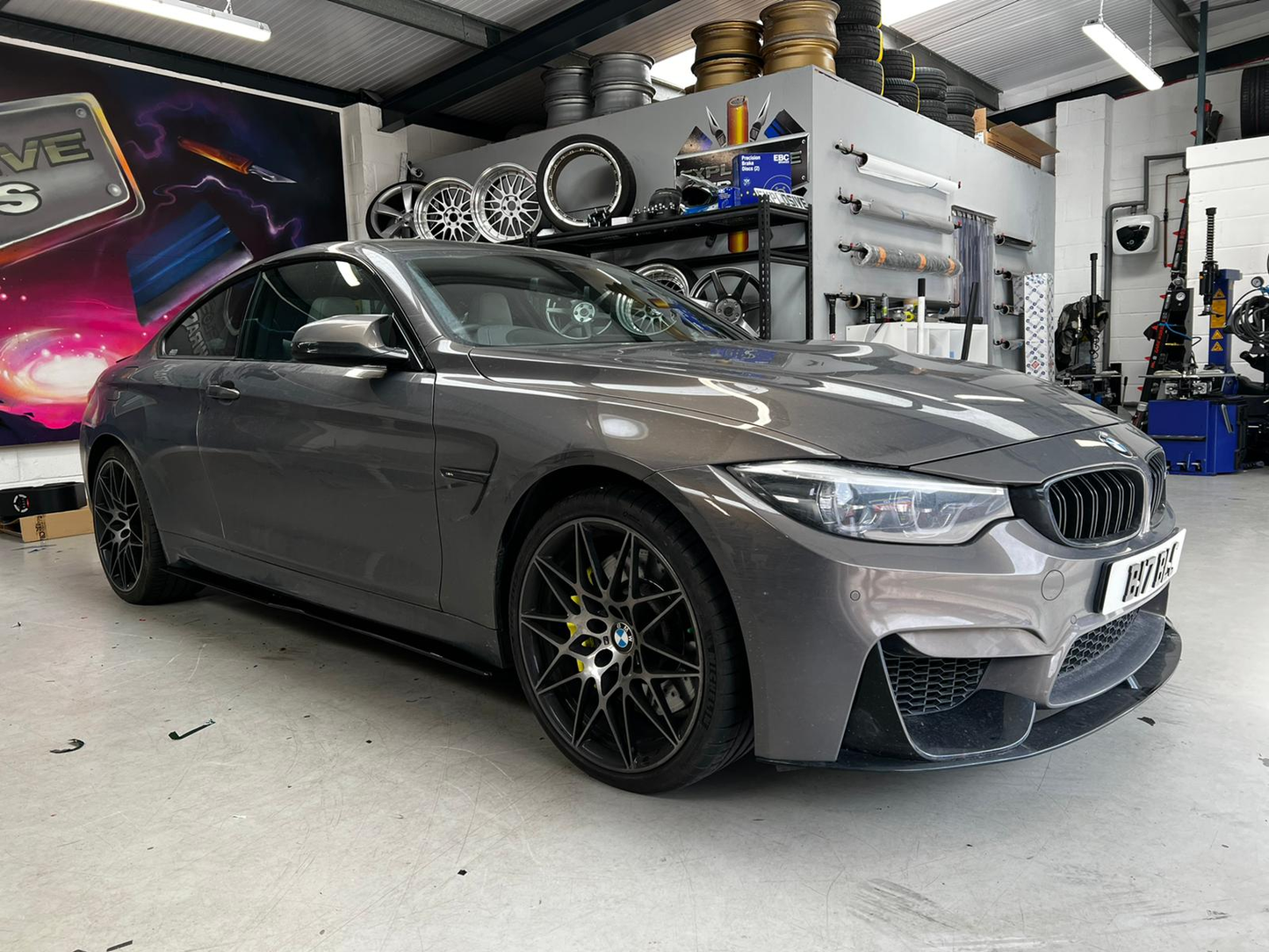 BMW M3 & M4 F80/F82/F83 GLOSS BLACK SPLITTER - MP STYLE