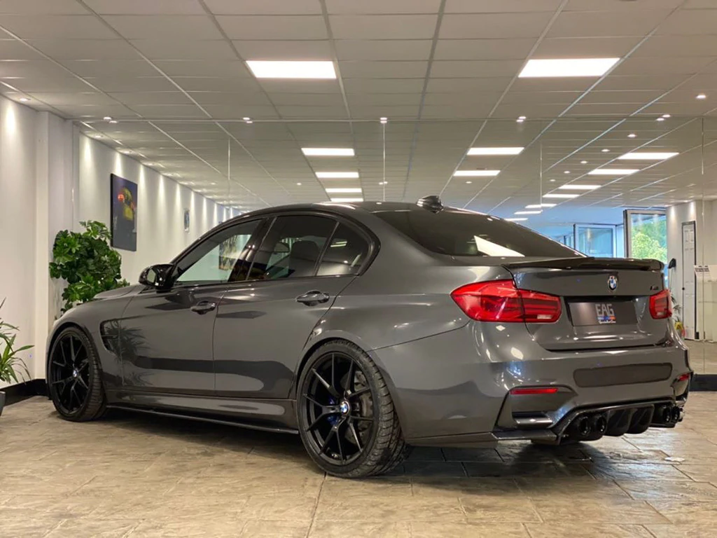 BMW M3 F80 SALOON FULL CARBON FIBRE KIT - V1