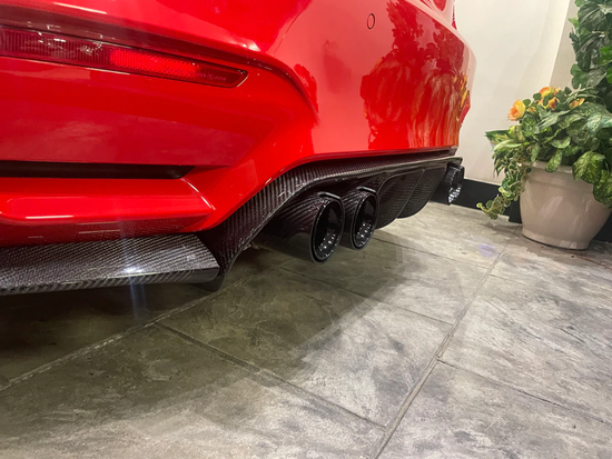 BMW M3 F80 SALOON FULL CARBON FIBRE KIT - V1