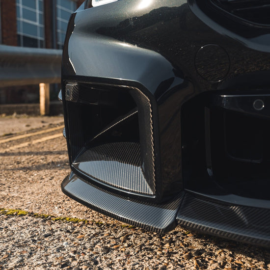 BMW G87 M2 CARBON FIBRE FRONT DUCTS - CT DESIGN
