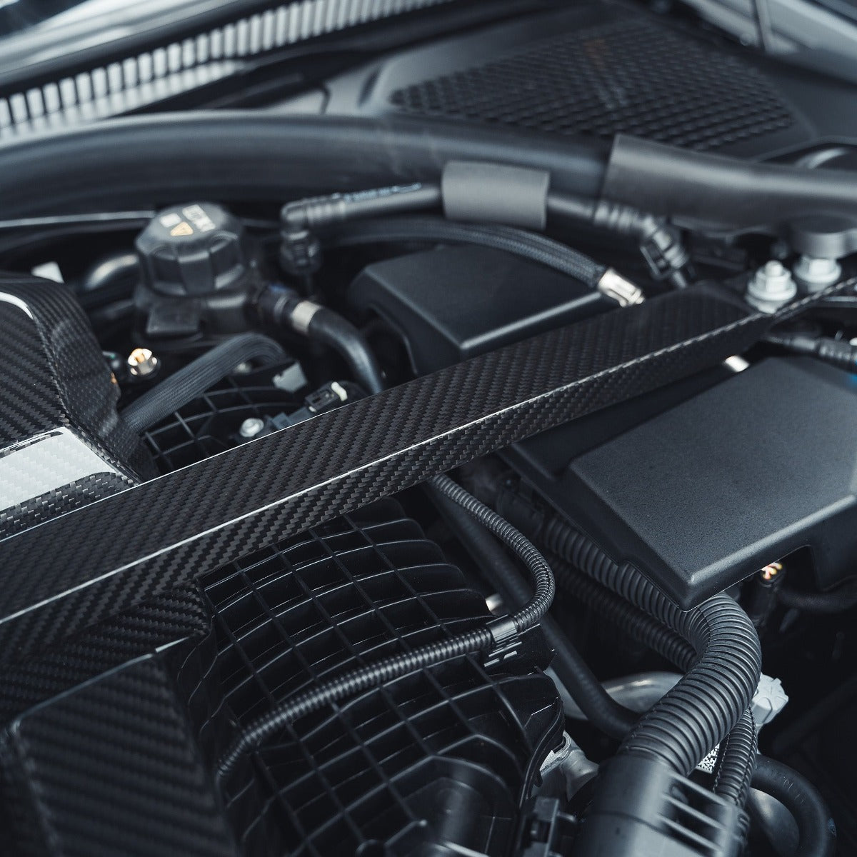 BMW M2 M3 & M4 G87/G80/G81/G82/G83 CARBON FIBRE ENGINE DRESS UP KIT V2 - CT DESIGN