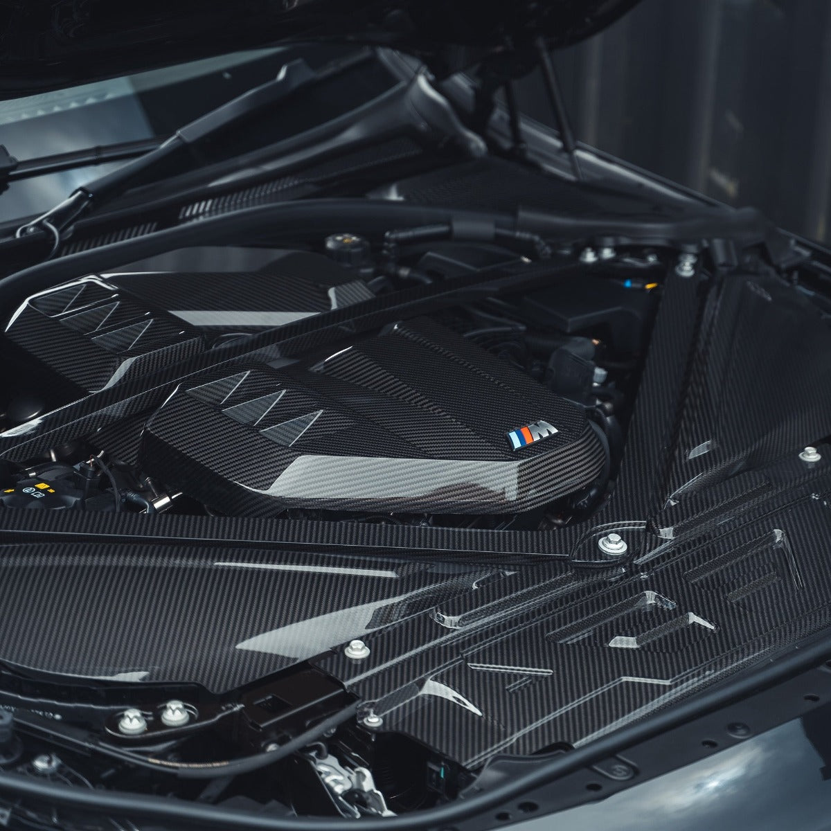 BMW M2 M3 & M4 G87/G80/G81/G82/G83 CARBON FIBRE ENGINE DRESS UP KIT V2 - CT DESIGN