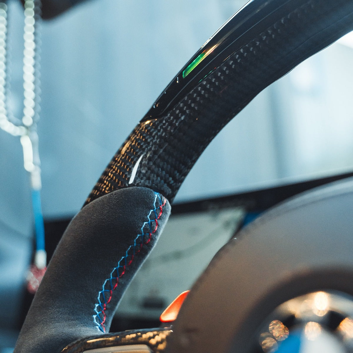 BMW GXX CARBON FIBRE / ALCANTARA LED FLAT BOTTOM STEERING WHEEL - CT DESIGN