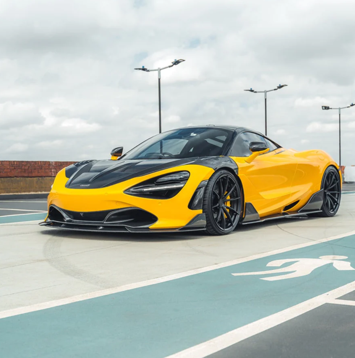 McLaren 720s Carbon Fibre CT Design Hood