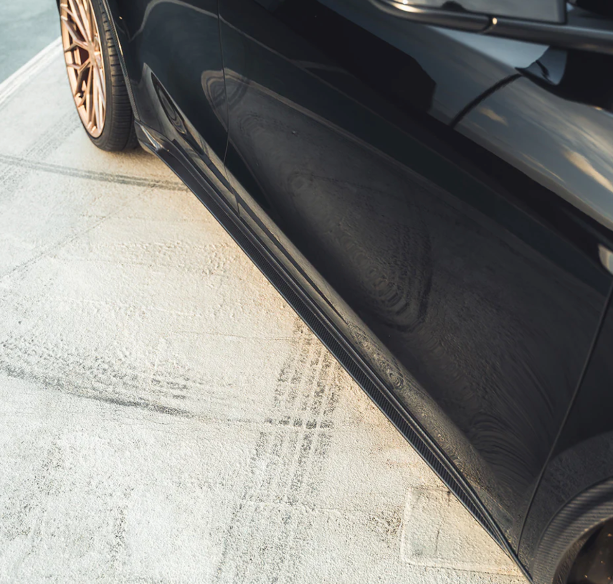 Tesla Model Y Carbon Fibre Side Skirts