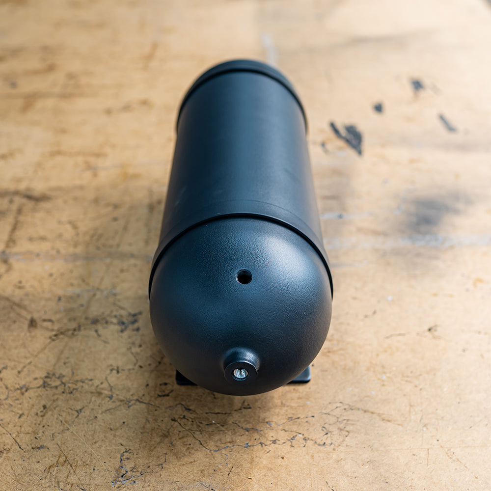 3 Gallon Black Seamless Tank By CompressAir