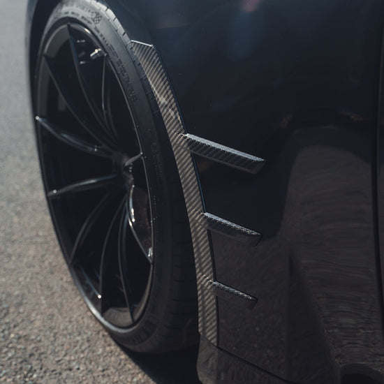 BMW G87 M2 CARBON FIBRE FRONT SIDE FENDER TRIM - CT DESIGN